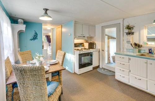 Roque Bluffs Casa | Half-Mi to Roque Bluffs State Park Quaint Cottage