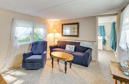 Roque Bluffs Casa | Half-Mi to Roque Bluffs State Park Quaint Cottage