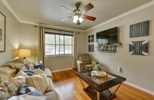 Nacogdoches Apartamento | Half-Mi to SFA Campus Lumberjack-Ready Retreat
