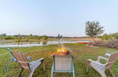 Putnam Hall Casa | Half Moon Lake property
