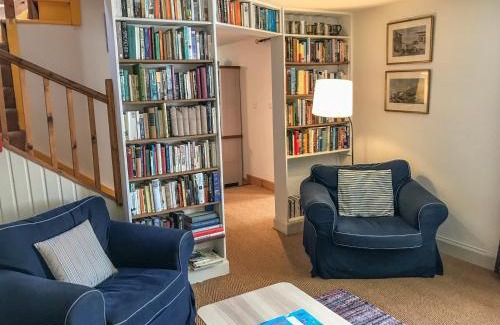 Portree Casa | Half of 6