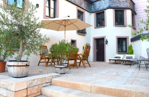 Niederemmel Casa | Halfenschänke Retiro moderno