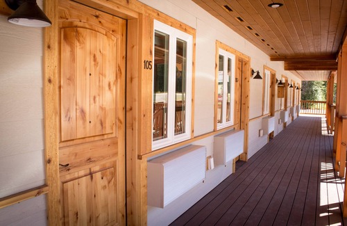 Essex Hotel | Halfway Hotel