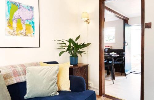 Bramfield Casa | Hall Cottage by The Suffolk Cottage Collection