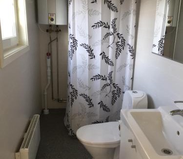 Varberg Cabina | Hallagårdens stugby