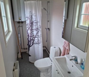 Varberg Cabina | Hallagårdens stugby