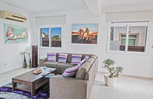 Protaras Villa | Halle Villa