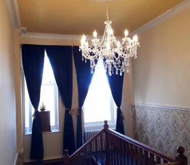 Inverbervie Casa | Hallgreen castle