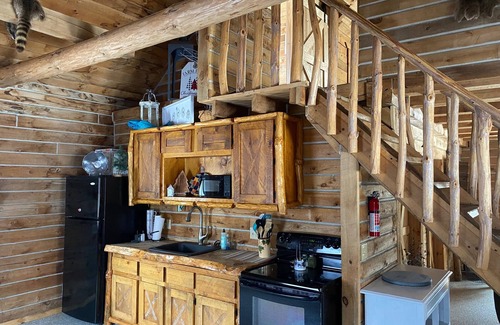 Merrillan Cabina | Halls Creek Retreat! Hatfield/Merrillan, WI