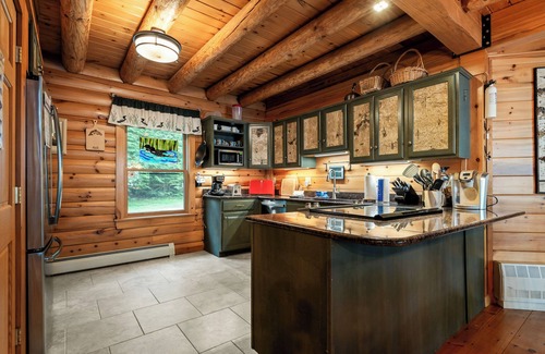 Rangeley Plantation Casa | Salones en Mooselookmeguntic - Hermosa casa de registro en el lago Mooselookmeguntic