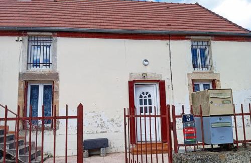 Saint-Leger-des-Vignes Casa | Halte de Saint Léger déplacements professionnels et familles