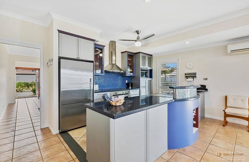 Banksia Beach Casa | Halycon House