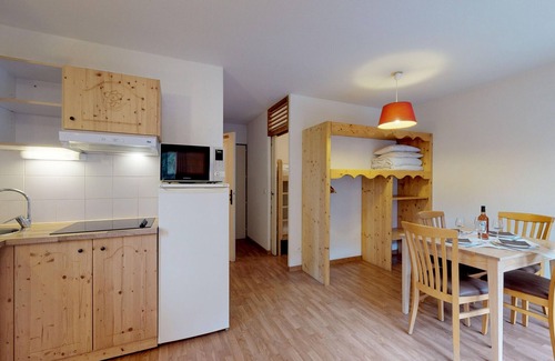 Orelle Apartamento | Hameau 8 101 - SPA & PISCINE studio 4 pers.