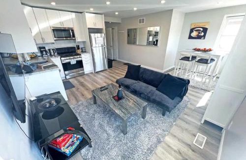 Hamilton Apartamento | Hamilton Haven - Smart Tech and BBQ Oasis - Pool
