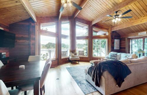 Agate Casa | Hammersley Beach Cabin