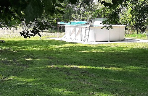 La Chapelle-de-Bragny Casa | Casa rural y habitación de alquiler de hamacas y huertos: pesca, viñedos, ciclismo de montaña, senderismo