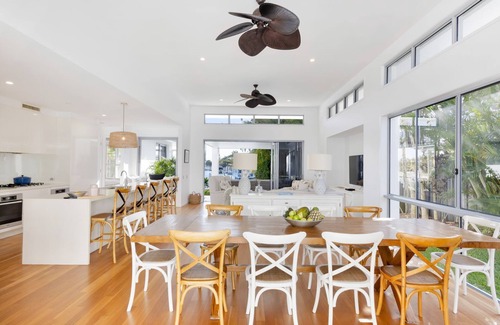 Buddina Casa | Hampton Beach House on the Waterfront