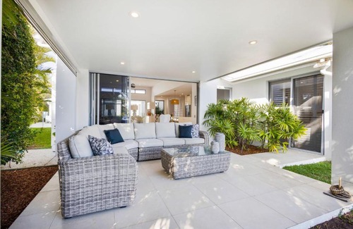 Buddina Casa | Hampton Beach House on the Waterfront