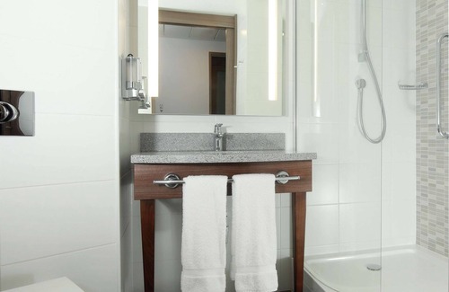 Belfast Central District Hotel | Hampton by Hilton Belfast City Centre