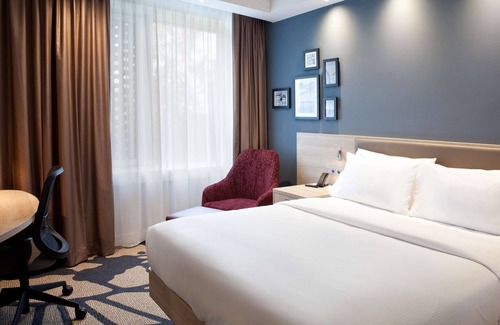 Berg am Laim Hotel | Hampton by Hilton Munich City Center East