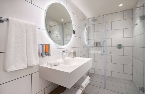 Tashkent Hotel | Hampton by Hilton Tashkent