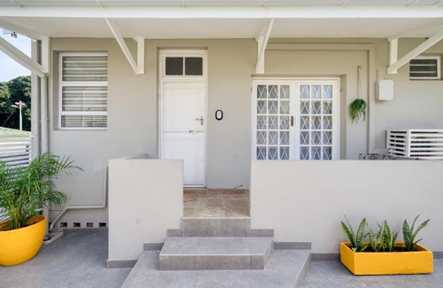 Windermere Apartamento | Hampton Collection - Contemporary 3 Sleeper Apartment with Pool