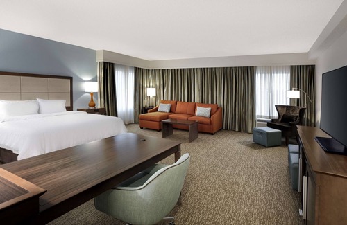 West Palm Beach Hotel | Hampton Inn by Hilton West Palm Beach Central Airport