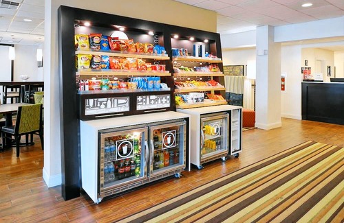 Carbondale Hotel | Hampton Inn Carbondale