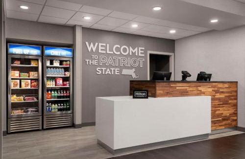 Chicopee Hotel | Hampton Inn Chicopee - Springfield
