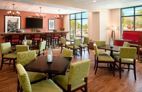 Kanab Hotel | Hampton Inn Kanab
