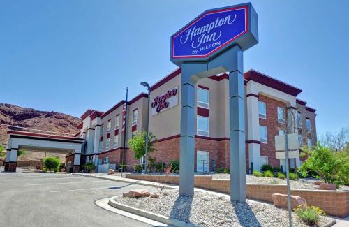Moab Hotel | Hampton Inn Moab Arches National Park