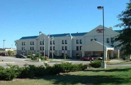 Olathe Hotel | Hampton Inn Olathe