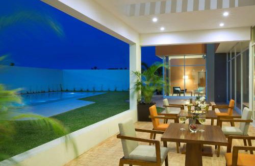 Paraíso Hotel | Hampton Inn & Suites by Hilton Paraiso