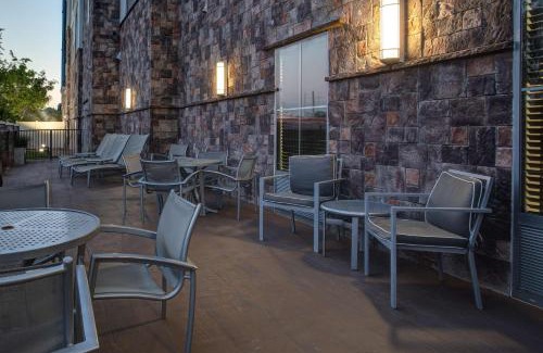 Columbia Hotel | Hampton Inn & Suites Columbia/Southeast-Fort Jackson