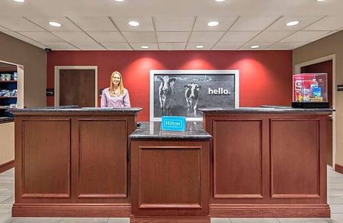 Mercer Hotel | Hampton Inn & Suites Grove City