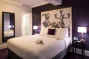 Central Business District Hotel | Hampton Inn & Suites New Orleans Canal St. French Quarter