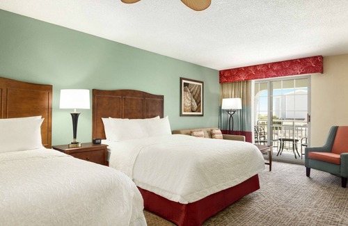 Pine Island Hotel | Hampton Inn & Suites Outer Banks/ Corolla