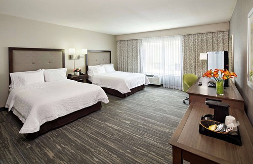 Palm Desert Hotel | Hampton Inn & Suites Palm Desert