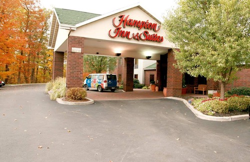 Victor Hotel | Hampton Inn & Suites Rochester/Victor