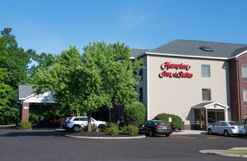 Victor Hotel | Hampton Inn & Suites Rochester/Victor