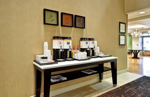 White Station Hotel | Hampton Inn & Suites Memphis-Shady Grove