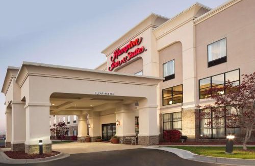 Sterling Heights Hotel | Hampton Inn & Suites Detroit Sterling Heights