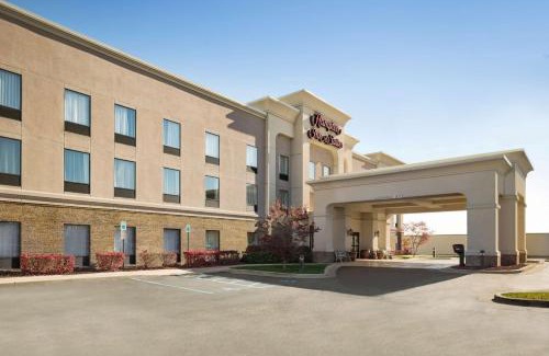 Sterling Heights Hotel | Hampton Inn & Suites Detroit Sterling Heights