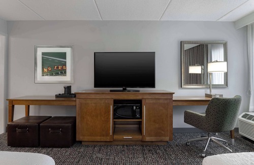 Tallahassee Hotel | Hampton Inn Tallahassee-Central