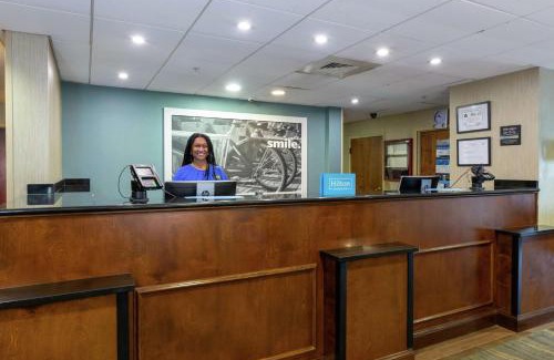 Winston - Salem Hotel | Hampton Inn Winston-Salem Hanes Mall