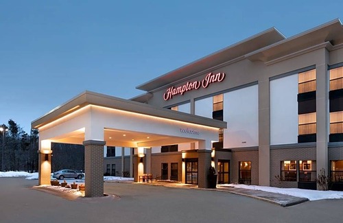 Poland Hotel | Hampton Inn Youngstown/Boardman