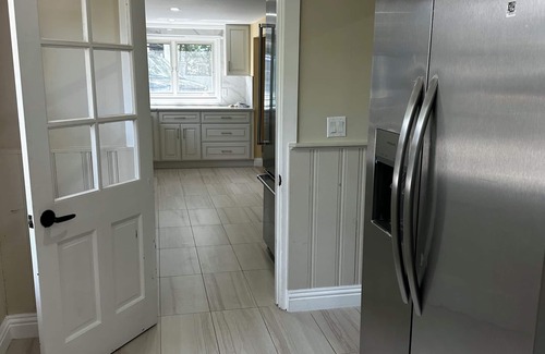 Muttontown Casa | Hampton Style Summer Getaway - Spacious 4-bedroom house with private pool