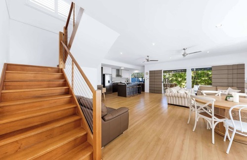 Parrearra Casa | Hamptons Manor On The Park