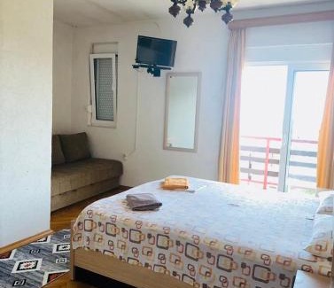 Rana Casa | Hana & Uma Apartments