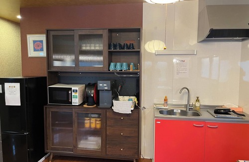 Kujo Casa | Hanamachi Guest House, 1-6-4 Kujo, Nishi-ku, Osaka-shi, Osaka 5 min. walk from the station